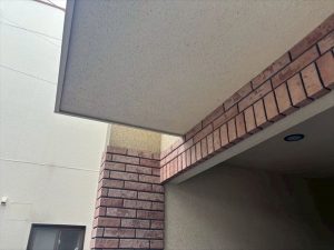 軒天　外壁同質仕上げ